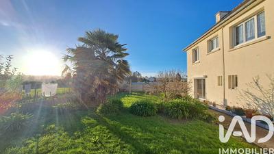 Maison - 122 m² - 5 pièces