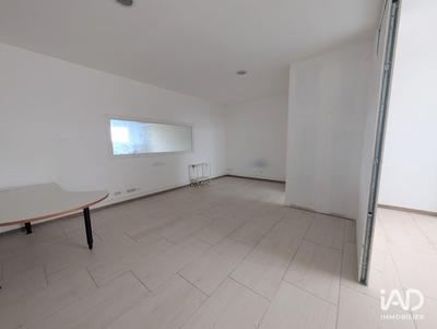 Local commercial - 555 m²