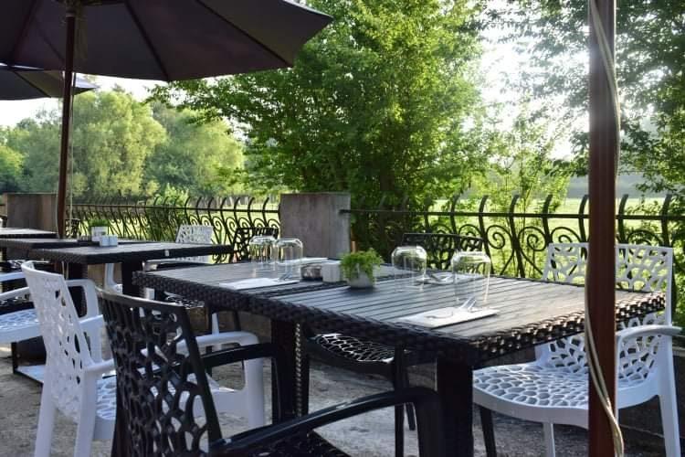 Fonds de commerce - Hôtellerie / Restauration - 900 m²