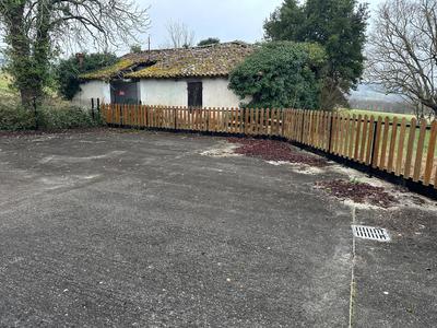 Maison - 450 m² - 8 pièces