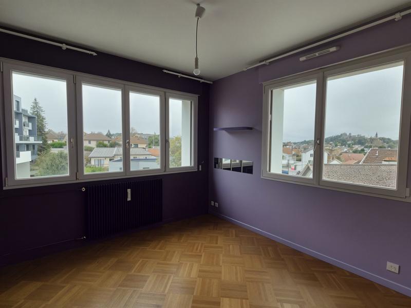 Appartement - 96 m² - 5 pièces