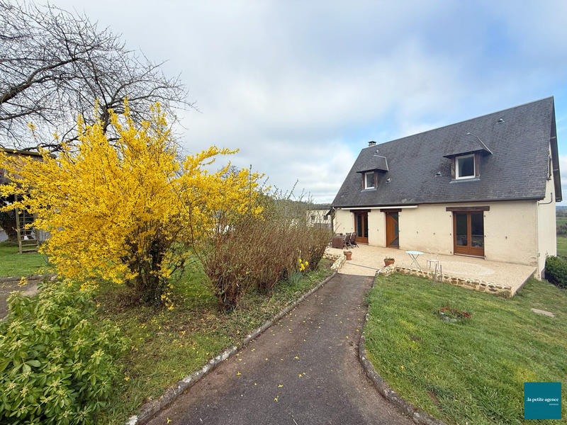 Maison - 100 m² - 4 pièces