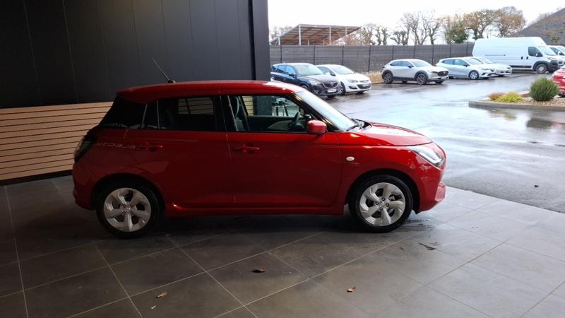 Suzuki Swift VI 1.2 Dualjet Hybrid Privilege Cvt
