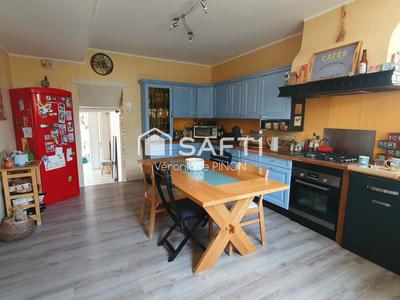 Maison - 140 m² - 7 pièces