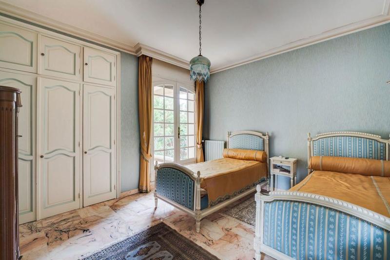 Maison de maîtres - 280 m² - 7 pièces