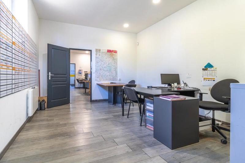 Maison - 121 m² - 6 pièces