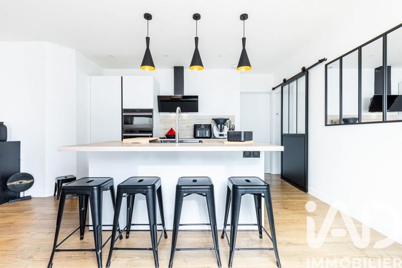 Maison - 120 m² - 5 pièces