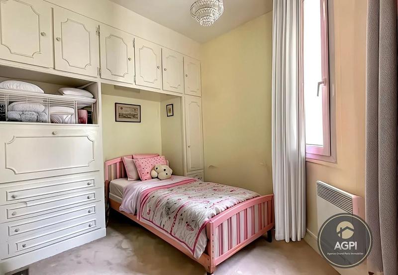 Appartement - 101 m² - 4 pièces