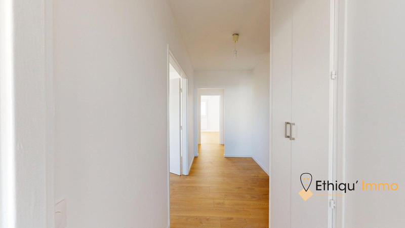 Appartement - 83 m² - 3 pièces