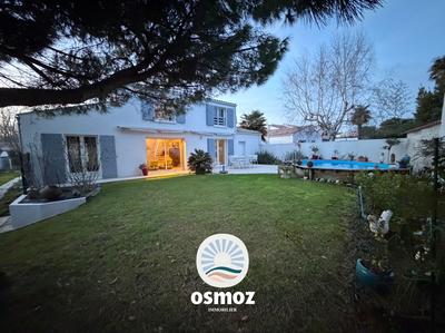 Maison traditionnelle - 133 m² - 6 pièces