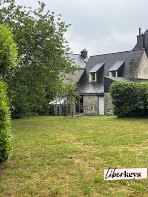 Maison - 182 m² - 8 pièces