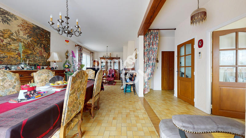 Maison - 164 m² - 6 pièces