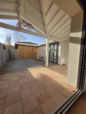 Maison traditionnelle - 237 m² - 6 pièces