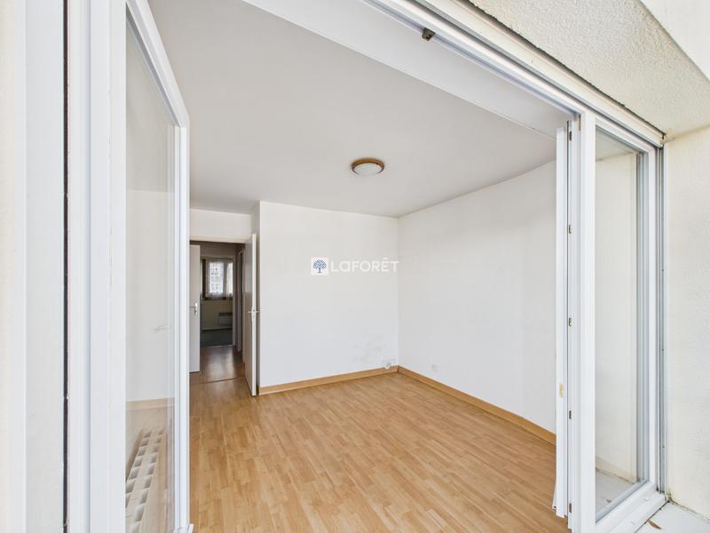 Appartement - 77 m² - 4 pièces