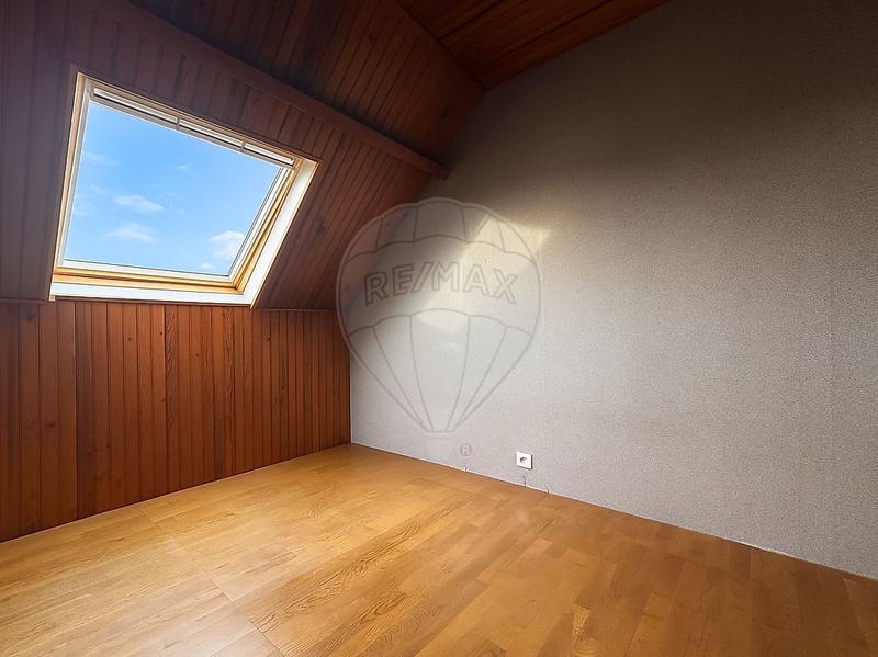 Maison - 93 m² - 6 pièces