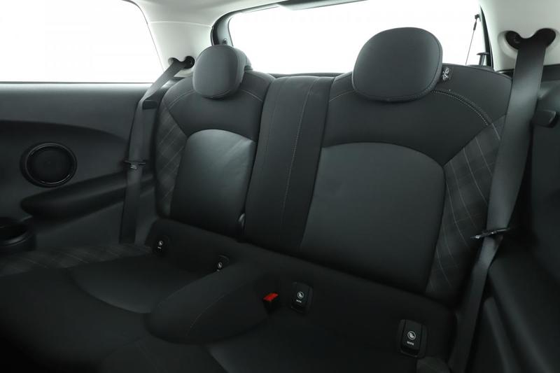 Mini Mini Cooper s Finition Red Hot Chili 3p 192 ch