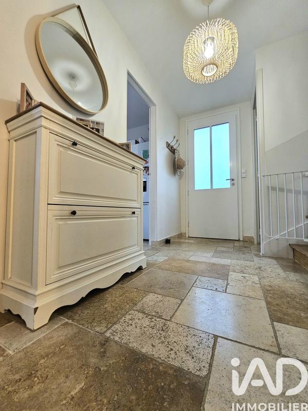 Maison - 97 m² - 5 pièces