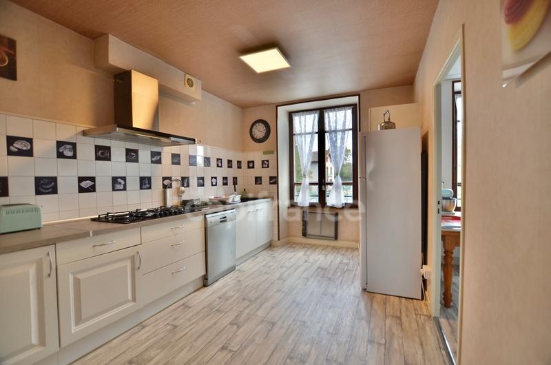 Maison en pierre - 545 m² - 21 pièces