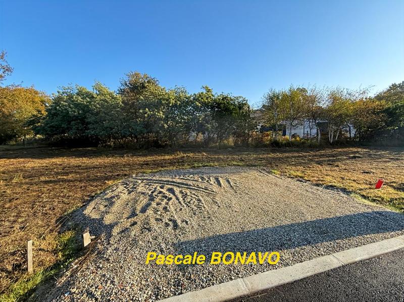 Terrain constructible - 773 m²
