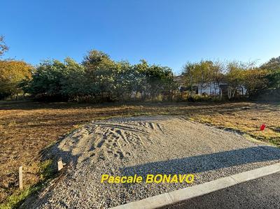 Terrain constructible - 773 m²