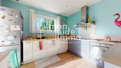 Maison - 183 m² - 6 pièces