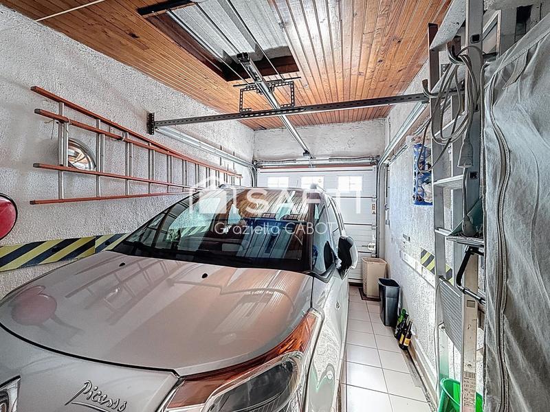 Maison - 90 m² - 6 pièces