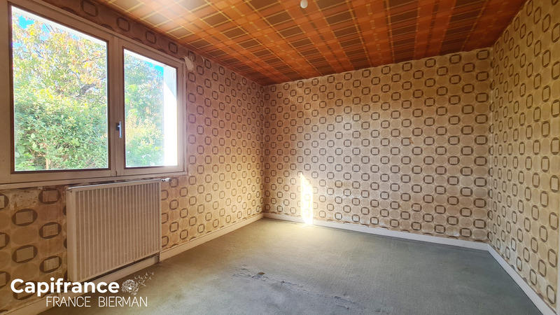 Maison - 102 m² - 5 pièces