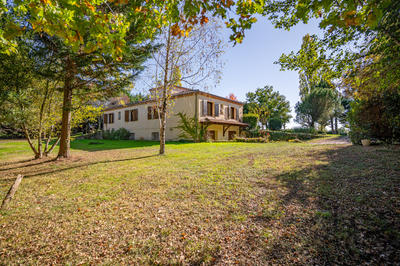 Maison - 141 m² - 5 pièces