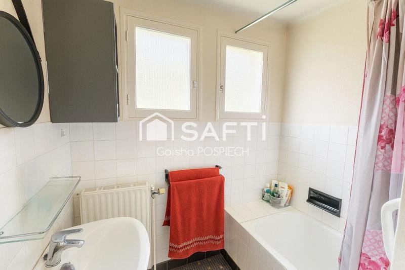 Maison - 82 m² - 4 pièces