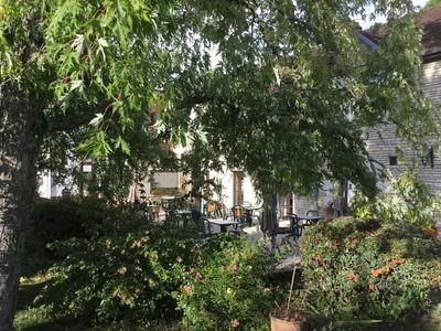 Fonds de commerce - Hôtellerie / Restauration - 1 200 m²