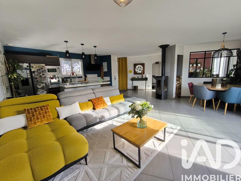 Maison - 117 m² - 6 pièces