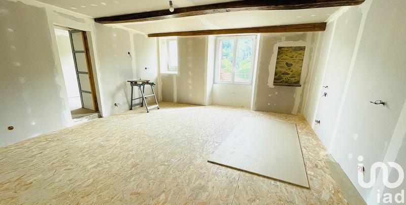 Maison - 236 m² - 8 pièces