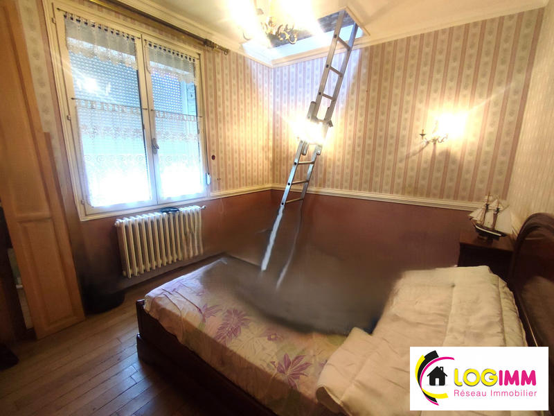 Maison - 95 m² - 5 pièces