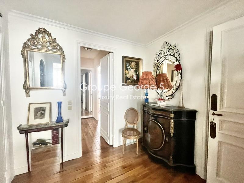 Chambre - 87 m² - 2 pièces