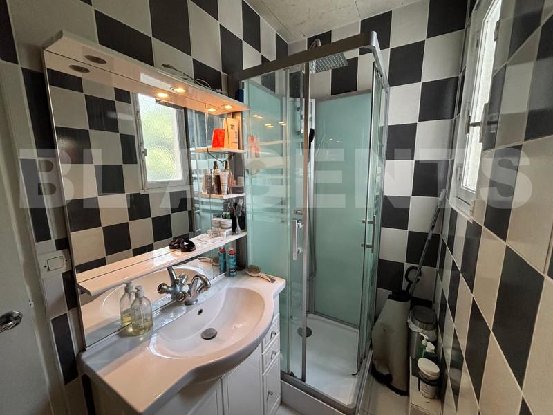 Appartement - 63 m² - 4 pièces