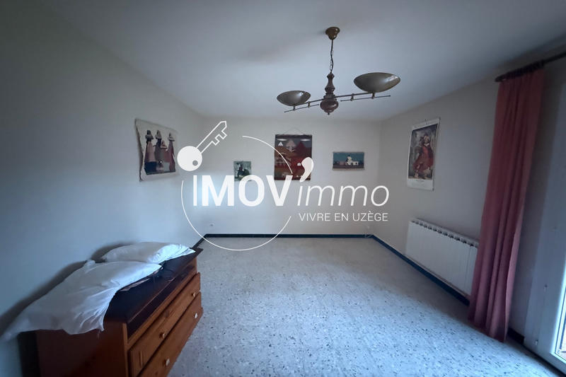 Maison - 210 m² - 6 pièces