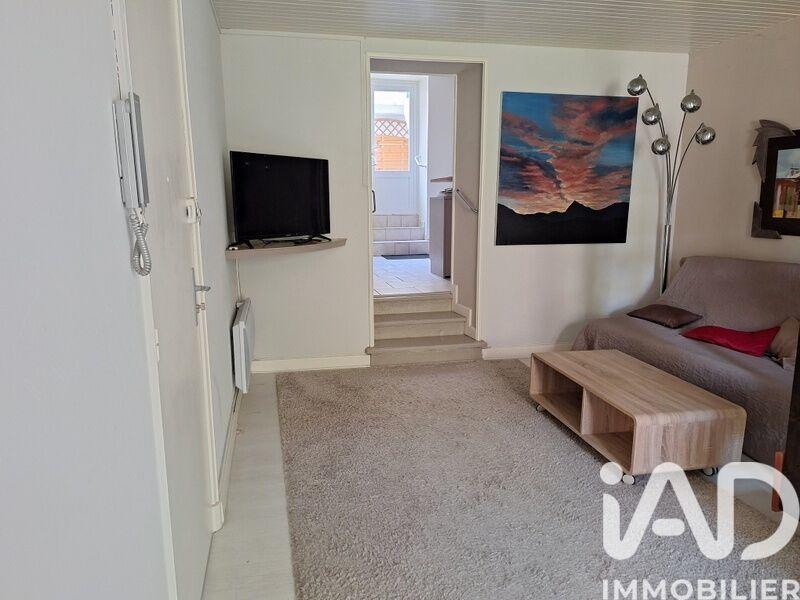 Appartement - 80 m² - 3 pièces