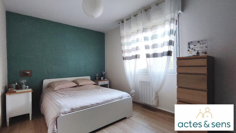 Appartement - 90 m² - 4 pièces