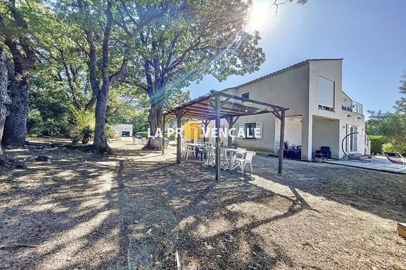 Maison - 163 m² - 6 pièces