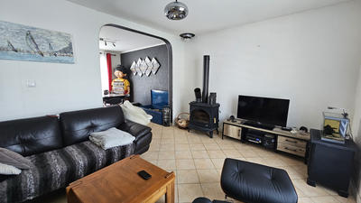 Maison - 99 m² - 4 pièces