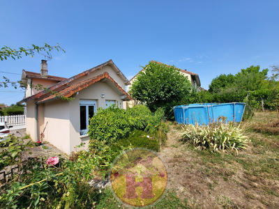 Maison - 85 m² - 4 pièces
