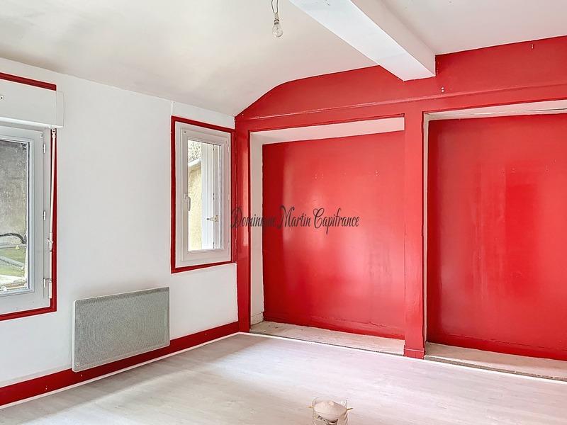 Immeuble - 70 m² - 6 pièces