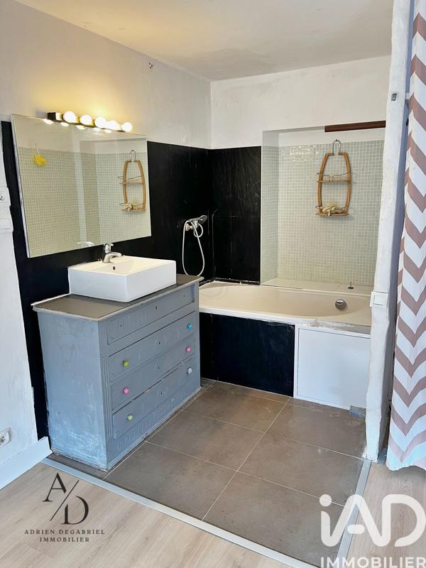 Maison de village - 57 m² - 2 pièces