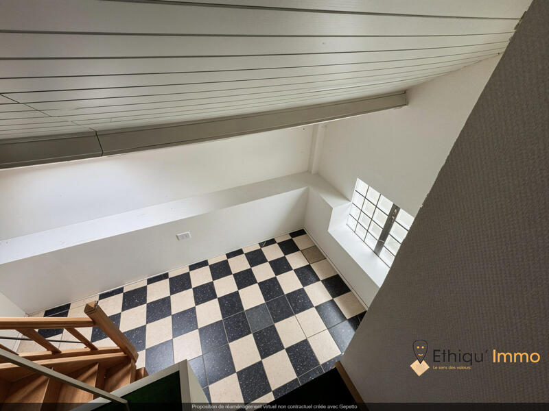 Maison - 106 m² - 6 pièces