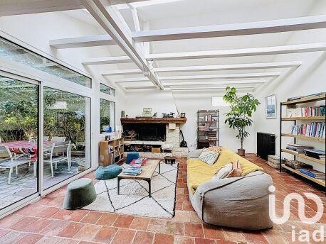 Maison - 258 m² - 8 pièces