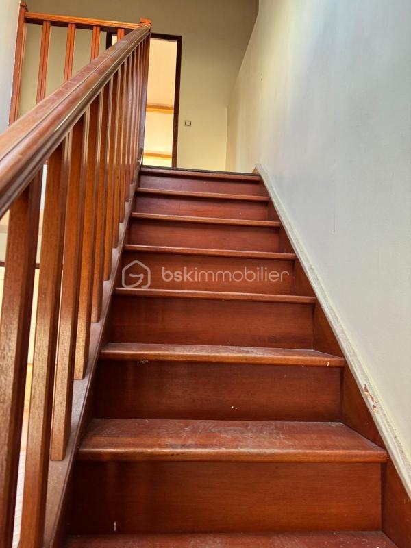 Maison de maîtres - 218 m² - 9 pièces