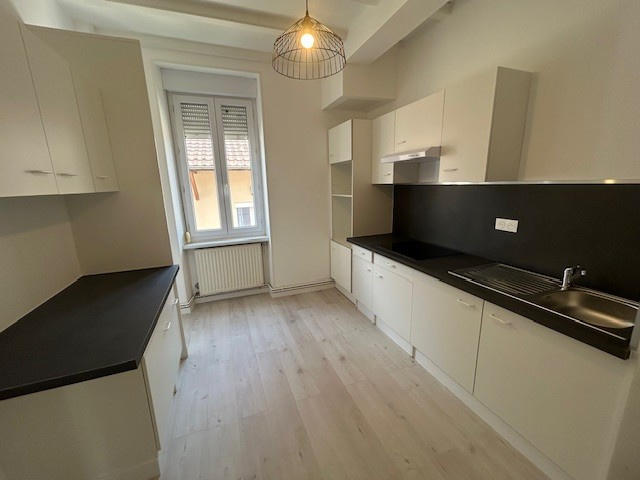 Appartement - 83 m² - 4 pièces