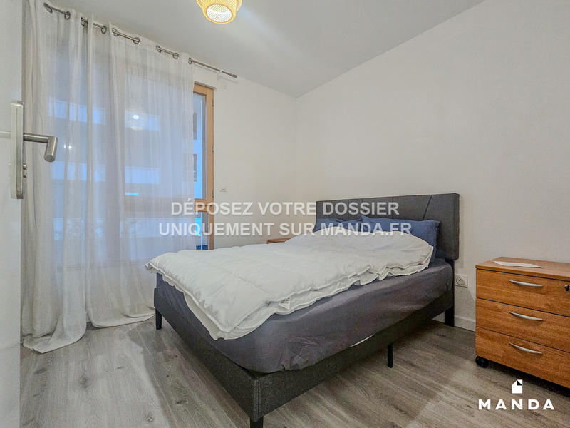 Chambre - 9 m² - 4 pièces