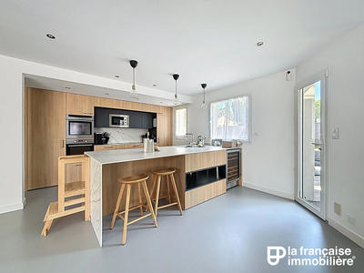 Maison - 170 m² - 7 pièces