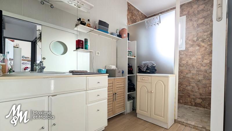 Maison - 94 m² - 5 pièces